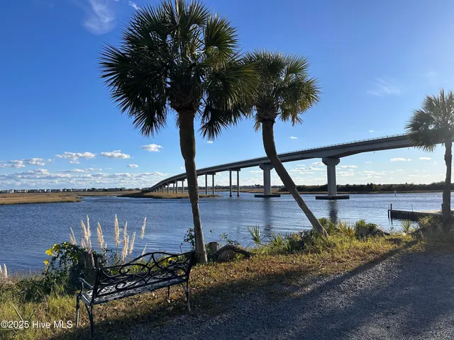 $1,650 | 908 Resort Circle, Unit 512, Sunset Beach, NC 28468