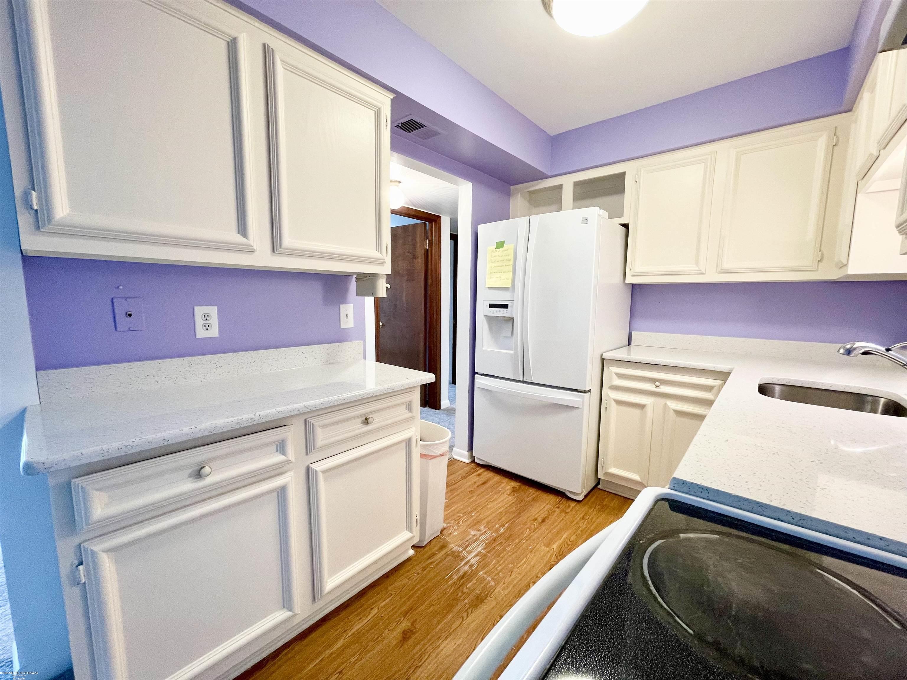 54749 Shelby Road, Unit 65 / 4 Utica, MI 48316 - Photo 8 of 28