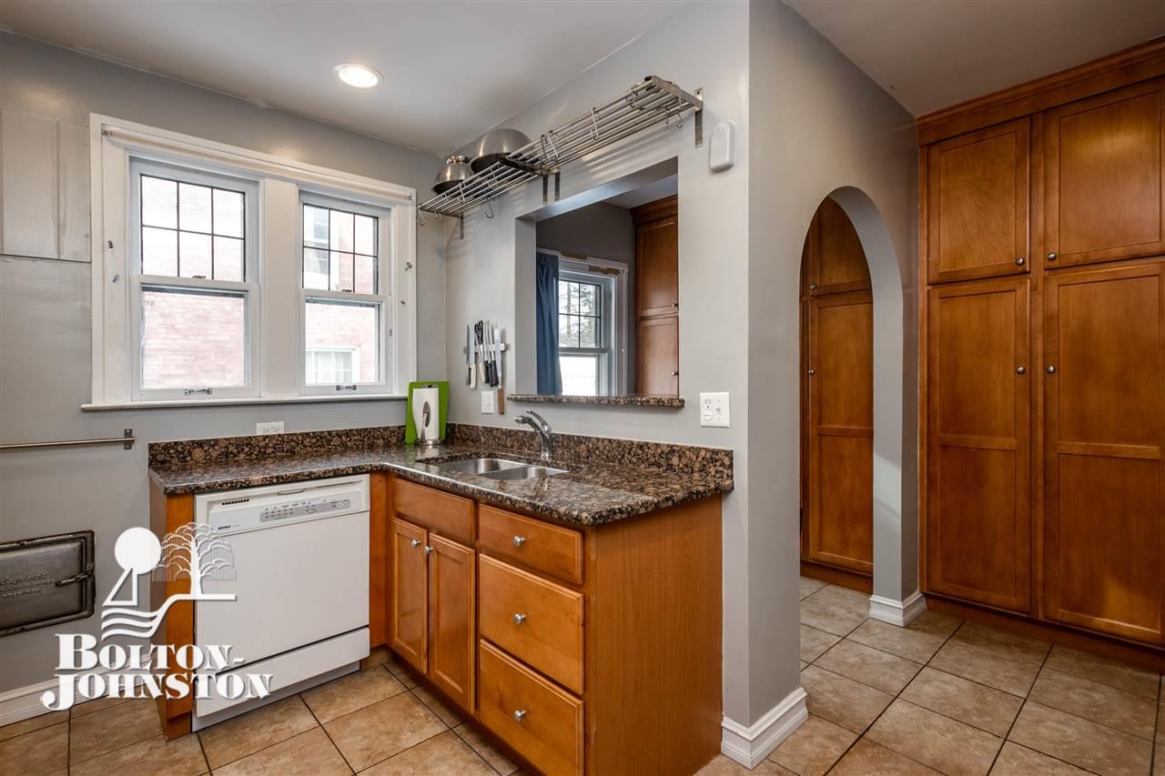 580-582 Neff Road Grosse Pointe, MI 48230 - Photo 38 of 68 1st Floor Kitchen
