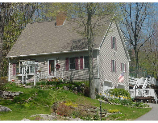 228 Santos Road Warren, MA 01092 - Photo 1 of 1 Gallery Image 1
