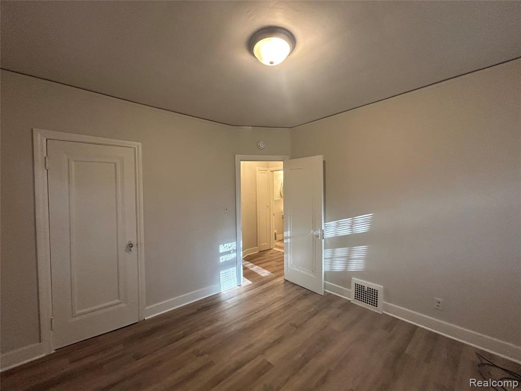 4401 Buckingham Detroit, MI 48224 - Photo 13 of 41