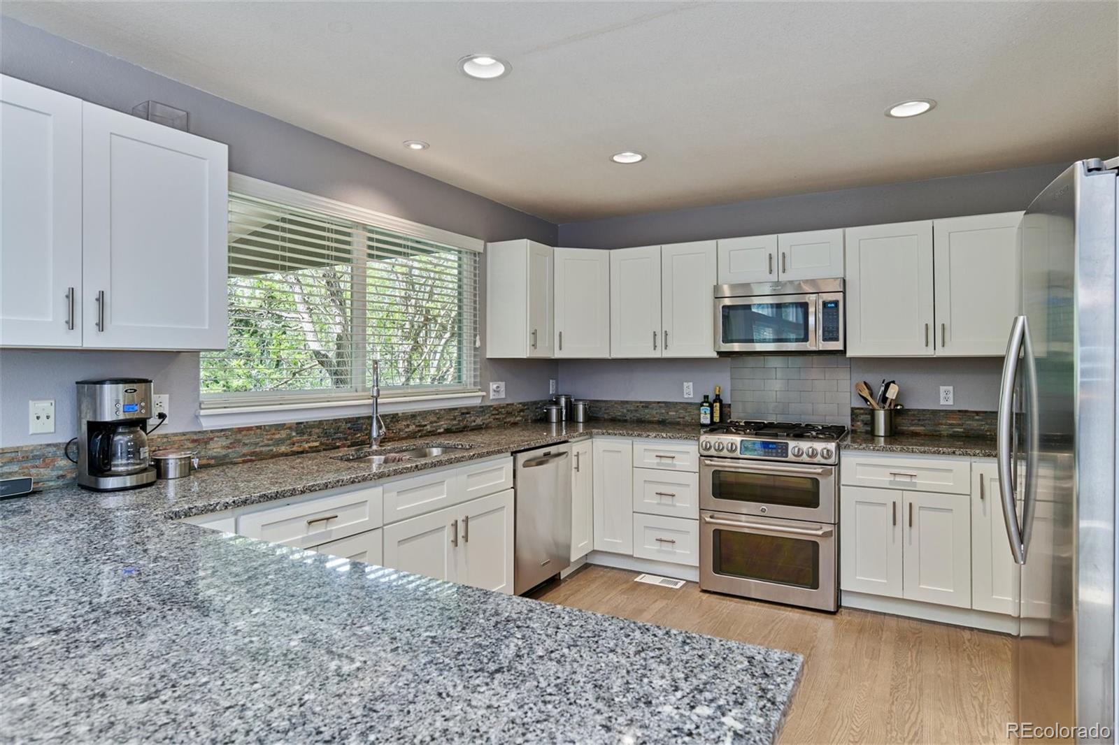 10038 Silver Maple Road Highlands Ranch, CO 80129 - Photo 11 of 40 Gallery Image 11
