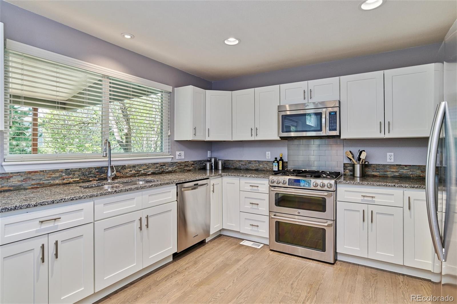10038 Silver Maple Road Highlands Ranch, CO 80129 - Photo 13 of 40 Gallery Image 13