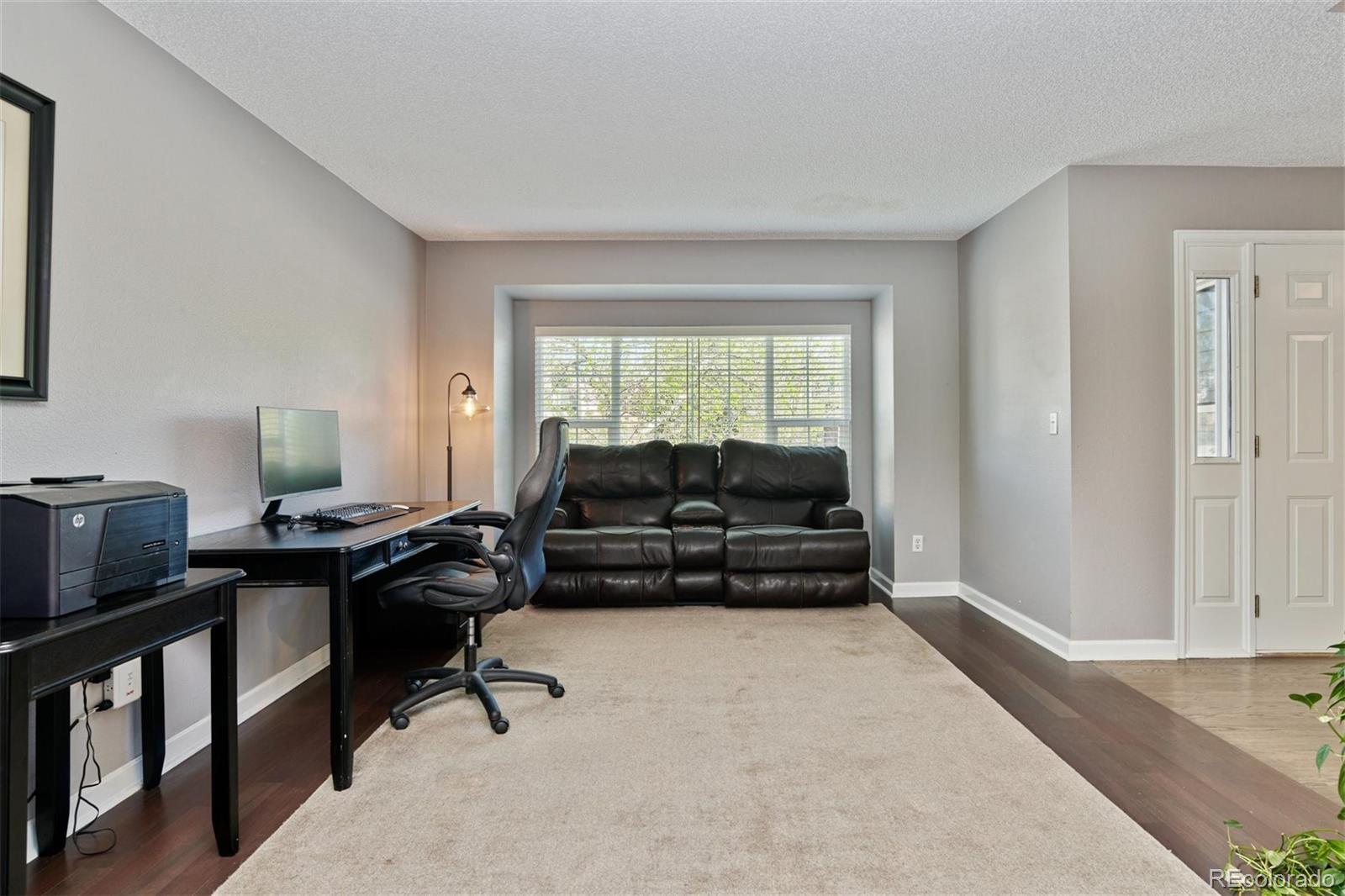 10038 Silver Maple Road Highlands Ranch, CO 80129 - Photo 4 of 40 Gallery Image 4