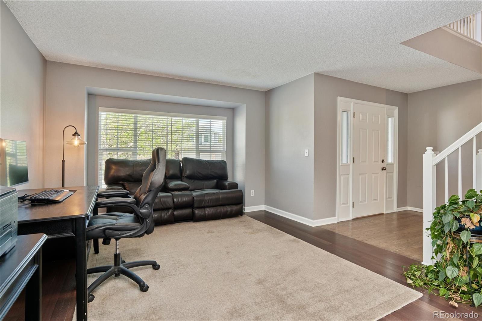 10038 Silver Maple Road Highlands Ranch, CO 80129 - Photo 5 of 40 Gallery Image 5