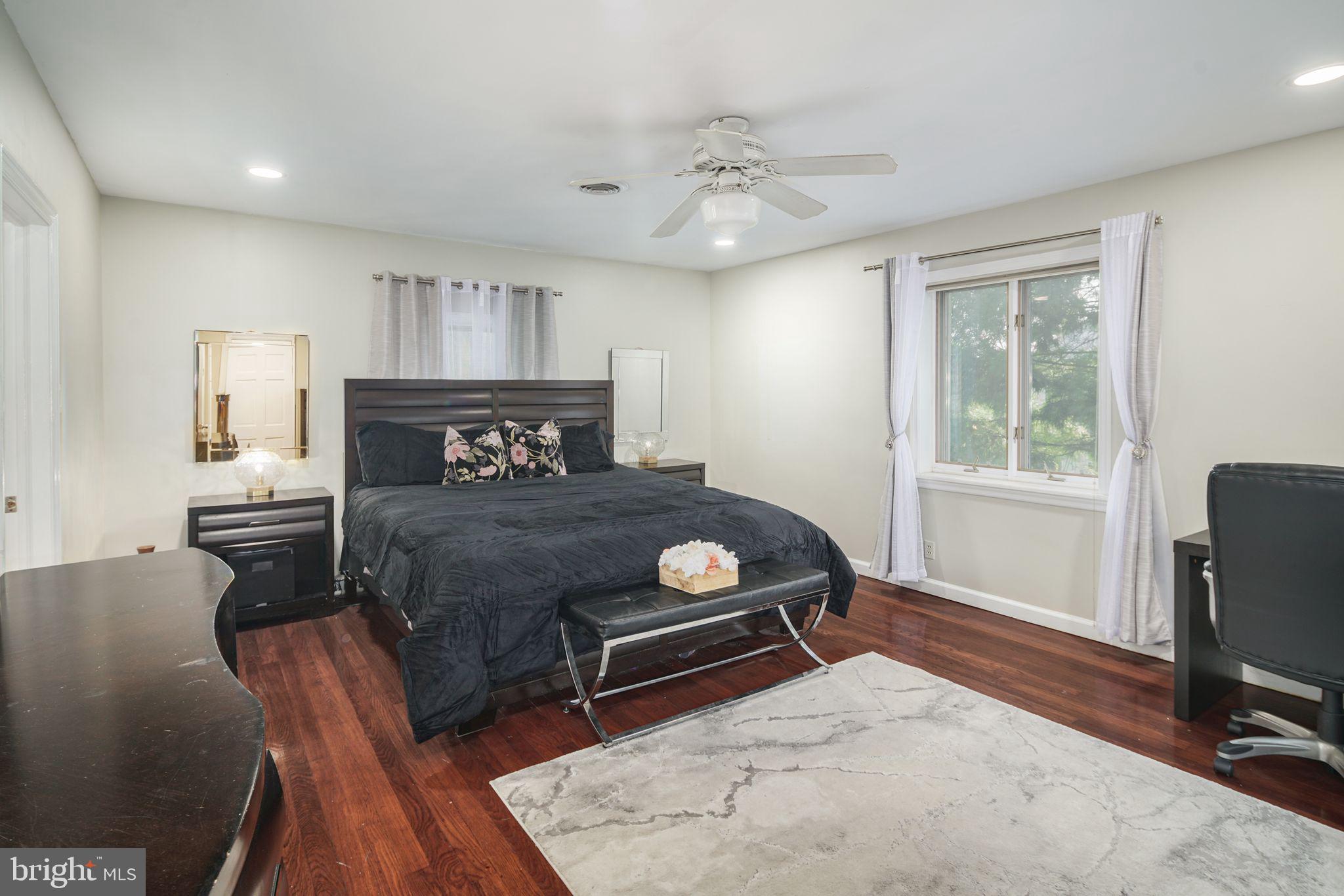 627 Ellis Road Havertown, PA 19083 - Photo 12 of 36 Primary Bedroom