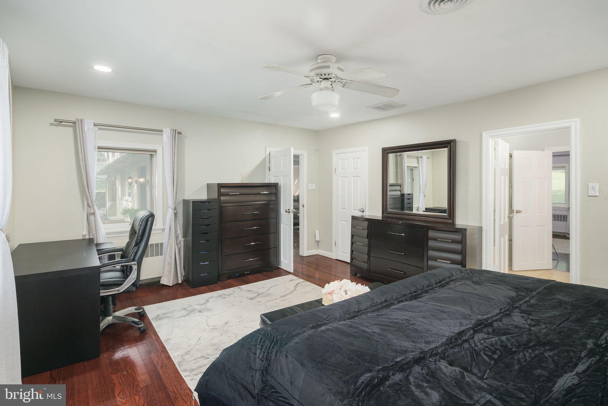 627 Ellis Road Havertown, PA 19083 - Photo 14 of 36 Primary Bedroom