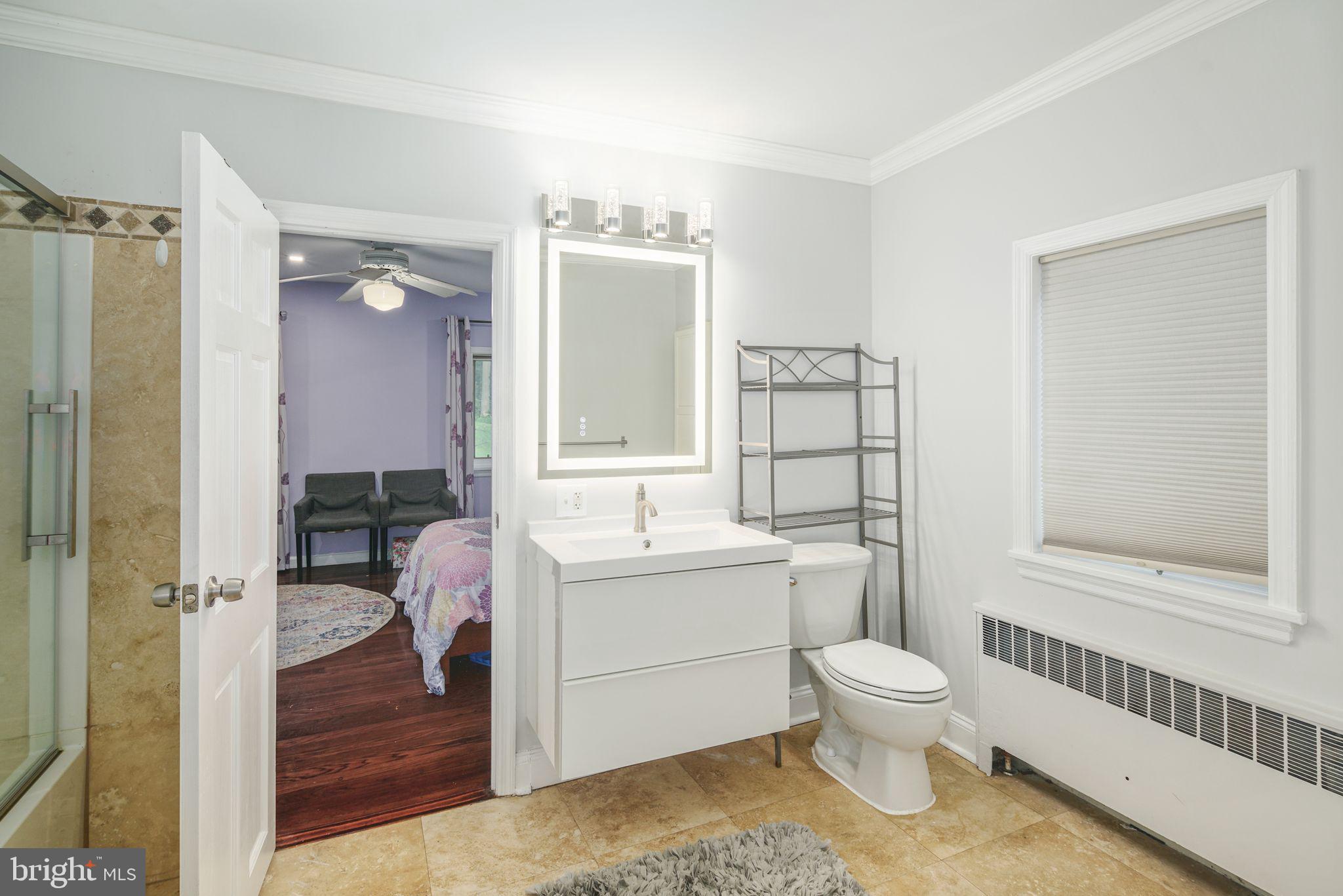 627 Ellis Road Havertown, PA 19083 - Photo 15 of 36 Full Bath (Main Level)