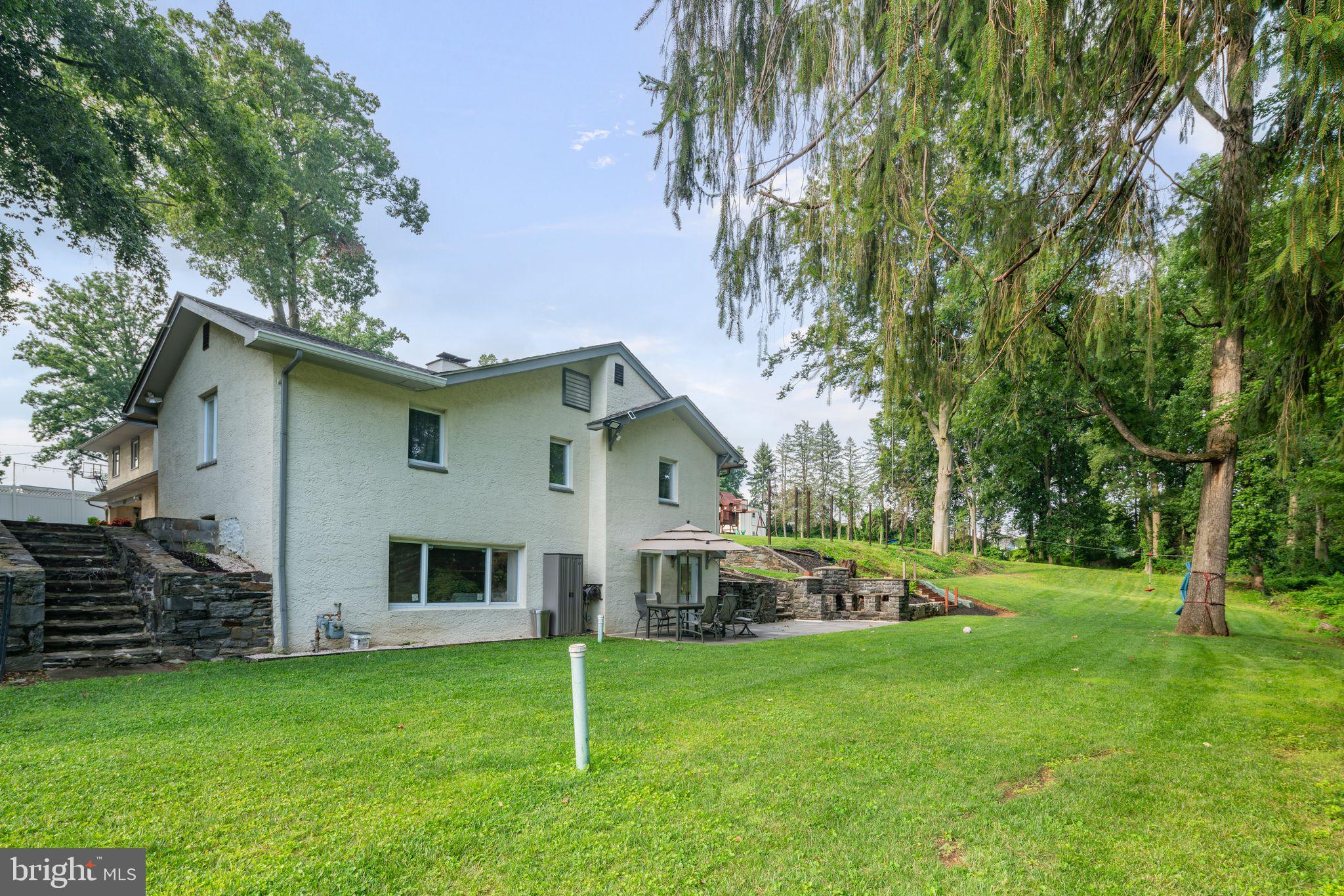 627 Ellis Road Havertown, PA 19083 - Photo 32 of 36 Exterior Side