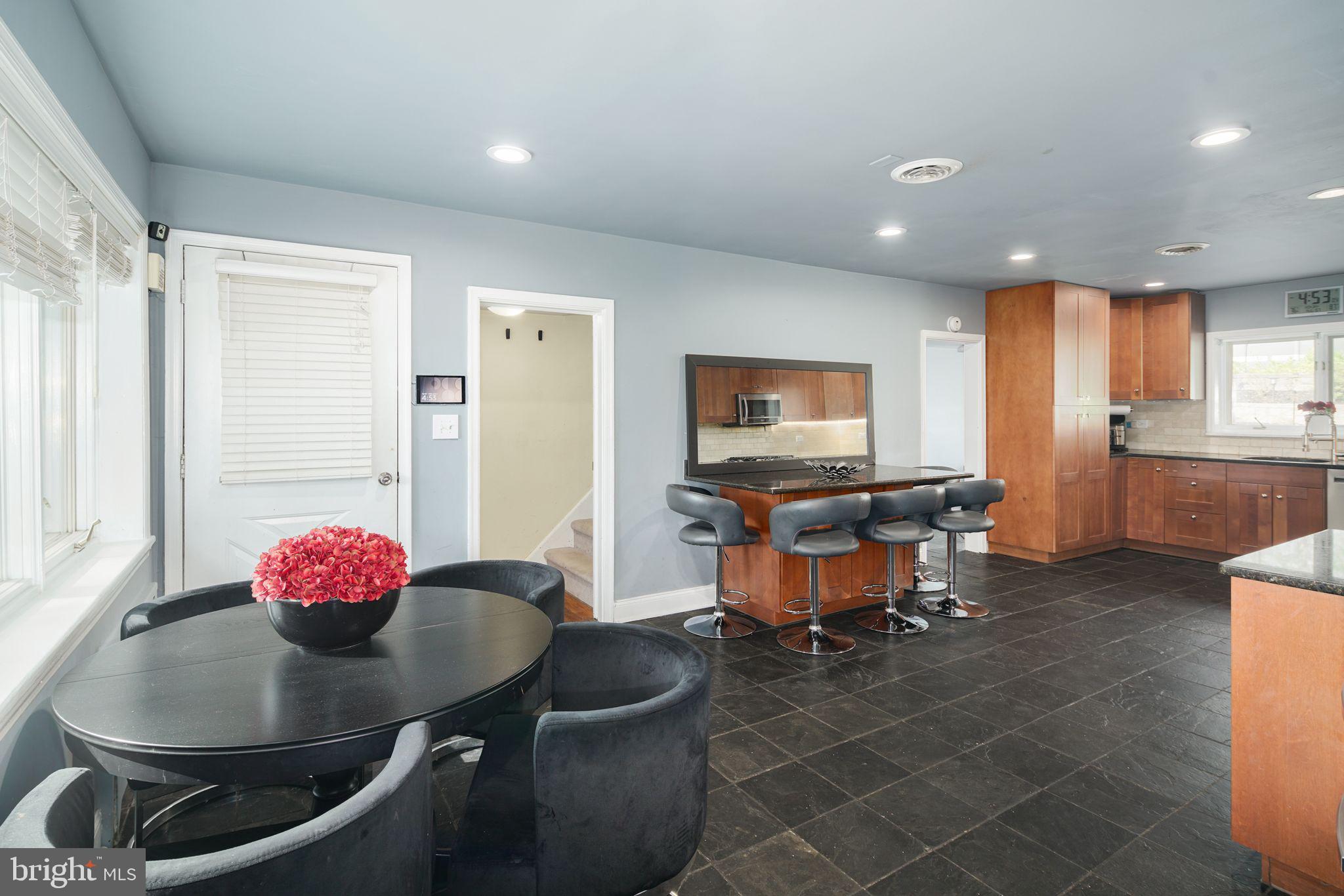 627 Ellis Road Havertown, PA 19083 - Photo 9 of 36 Kitchen