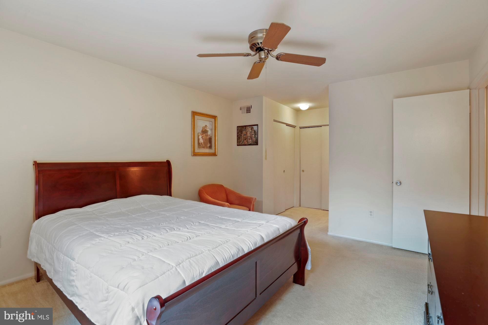 9032 Arlington Boulevard Fairfax, VA 22031 - Photo 16 of 30