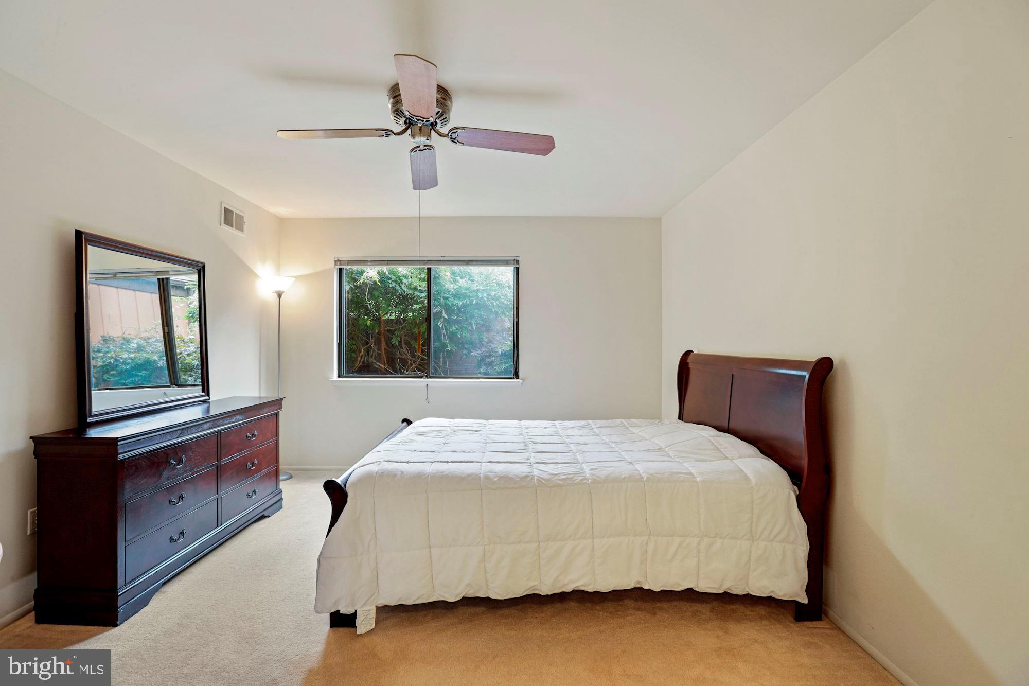 9032 Arlington Boulevard Fairfax, VA 22031 - Photo 19 of 30