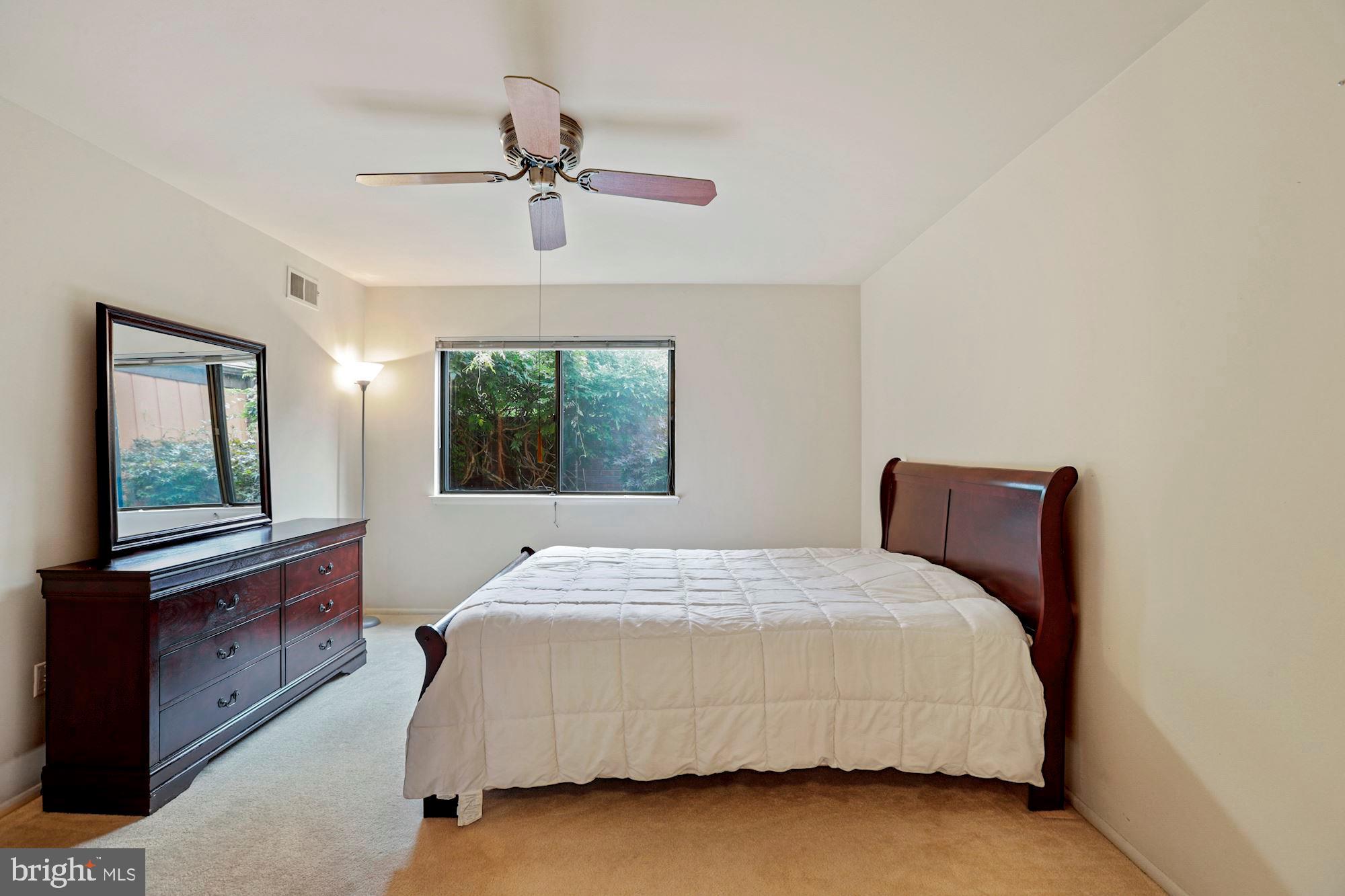 9032 Arlington Boulevard Fairfax, VA 22031 - Photo 20 of 30