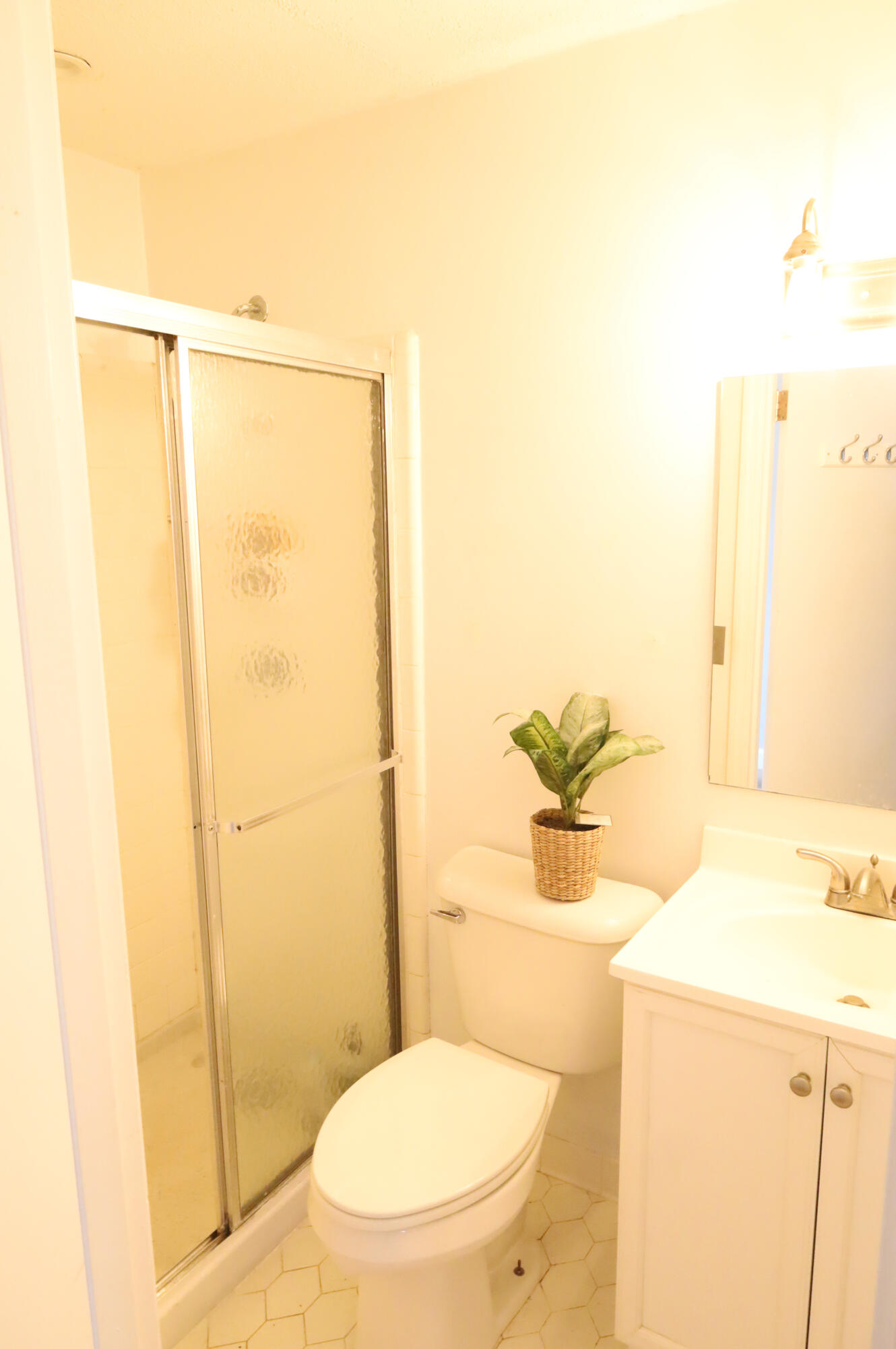 5734 Carmack Road Hixson, TN 37343 - Photo 18 of 21 Basement Bathroom