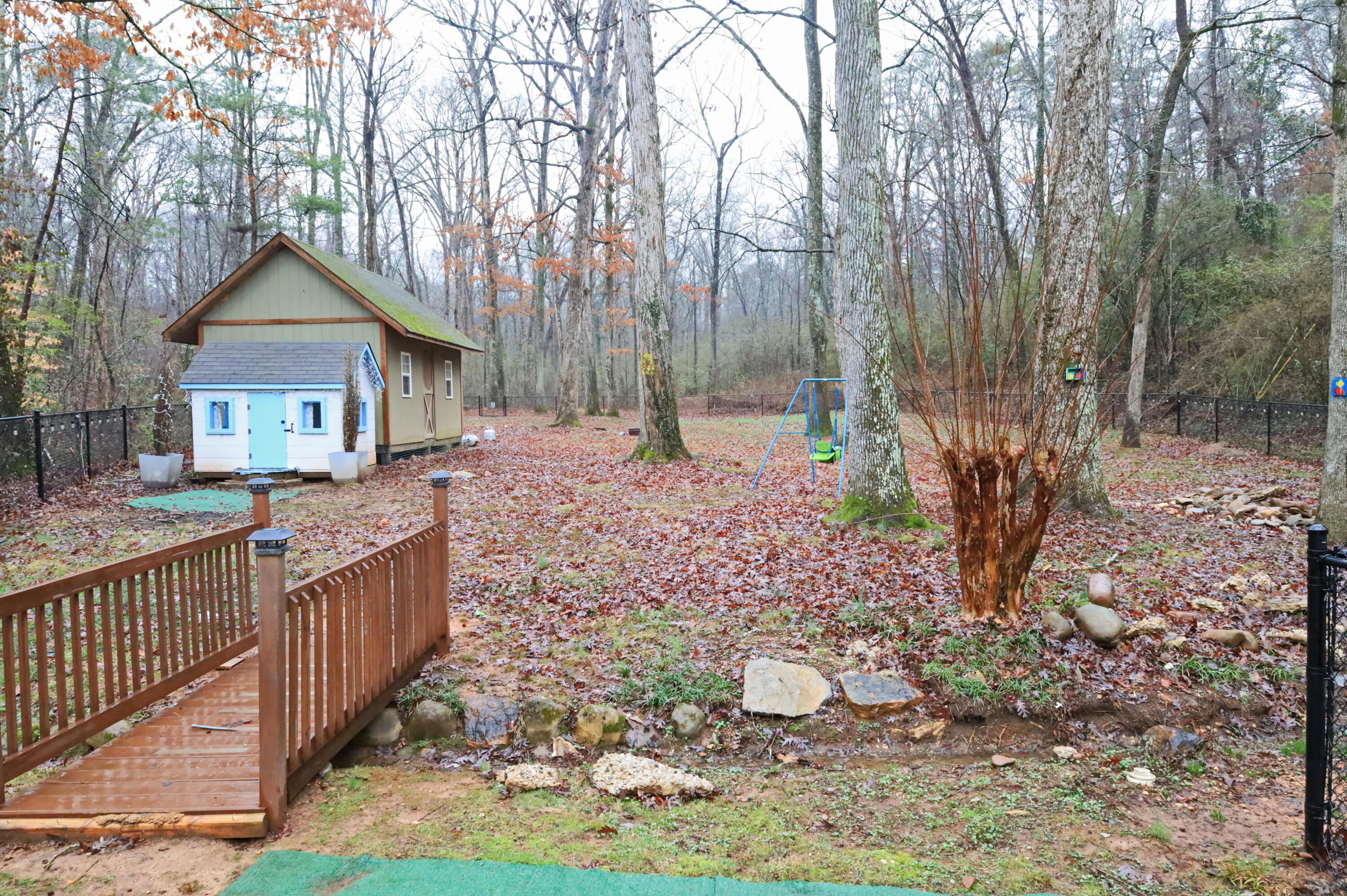 5734 Carmack Road Hixson, TN 37343 - Photo 2 of 21 Large, private backyard