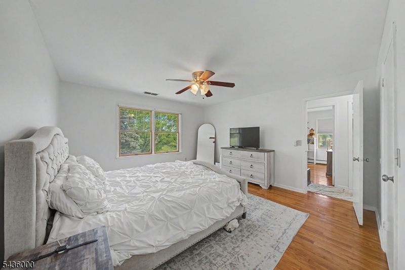 949 Rockport Road Hackettstown, NJ 07840 - Photo 3 of 45