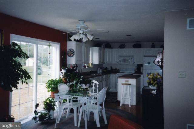5009 Zeiglers Church Road Spring Grove, PA 17362 - Photo 5 of 7