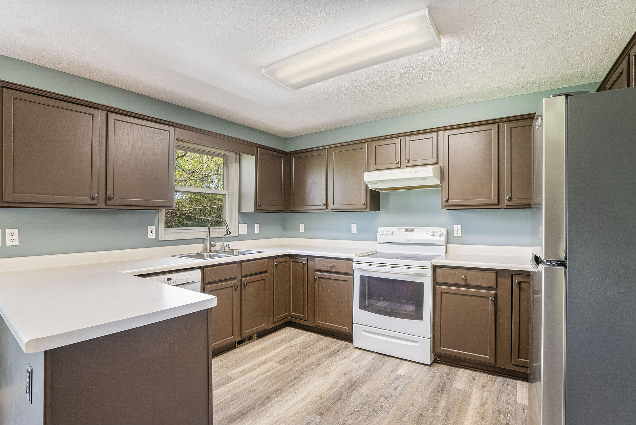 5580 Slayton Road Jackson, MI 49201 - Photo 12 of 39 12