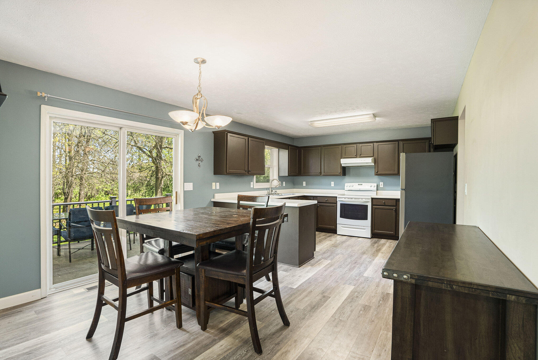 5580 Slayton Road Jackson, MI 49201 - Photo 9 of 39 9