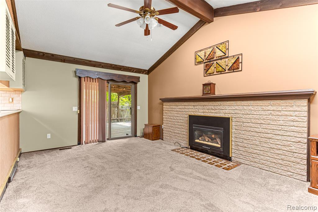 20227 Roche Road Trenton, MI 48183 - Photo 13 of 31 Gallery Image 13