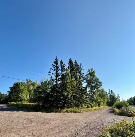 $179,900 | 5361 Highway 61, Lutsen, MN 55612
