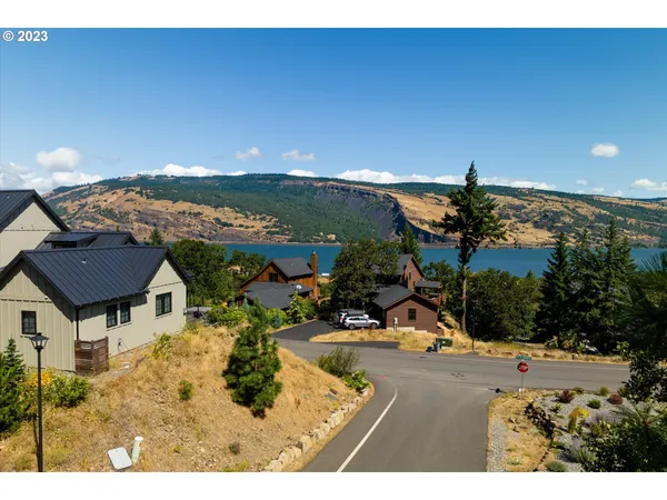 $249,000 | Asher Street, Unit 31, Mosier, OR 97040