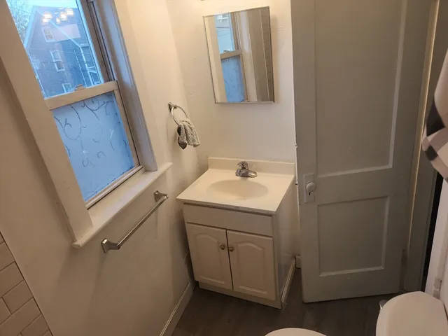 $1,900 | 68 Beach Road, Unit 3, Winthrop, MA 02152