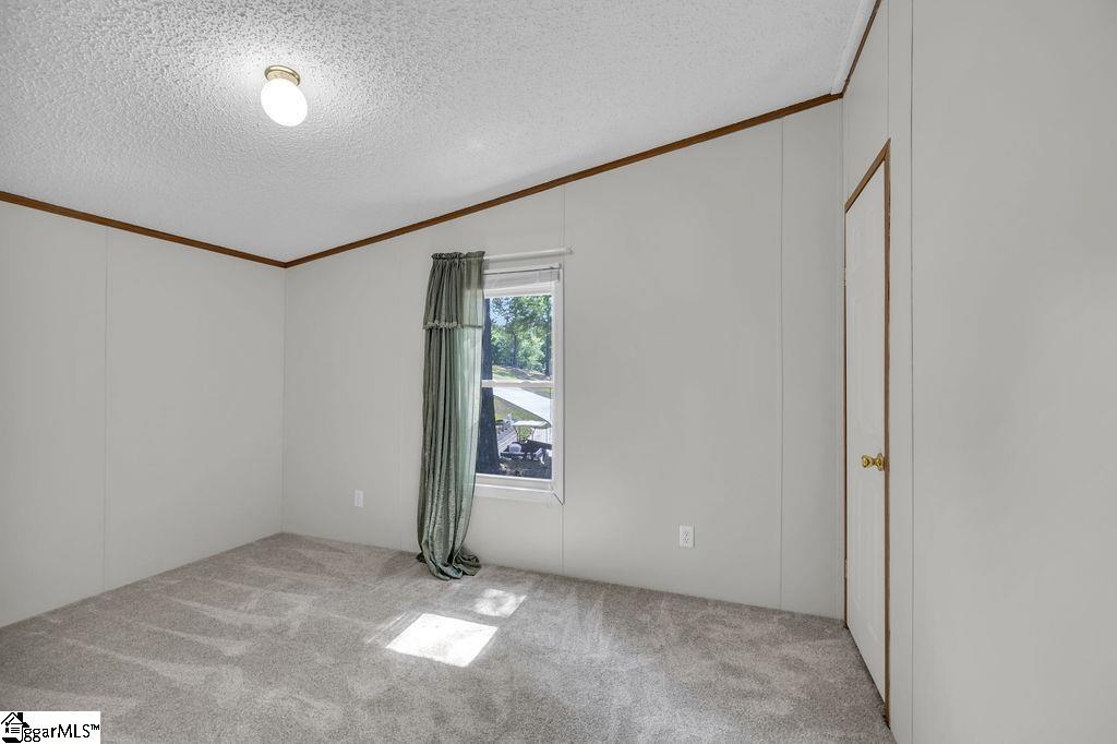90 East Stagecoach Road Cross Hill, SC 29332 - Photo 11 of 39