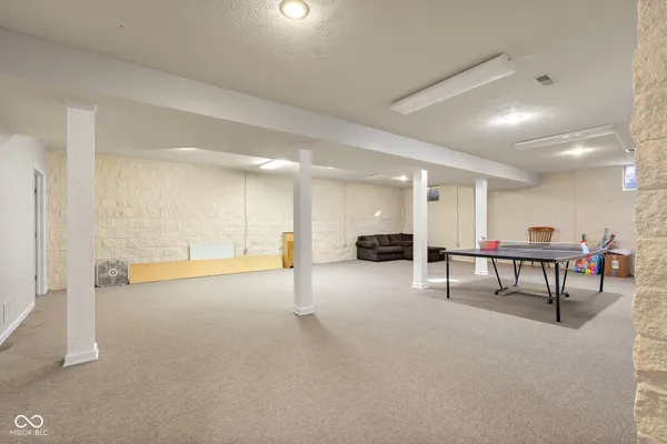 $399,900 | 3277 Muriel Place, Columbus, IN 47203