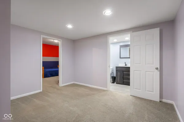 $399,900 | 3277 Muriel Place, Columbus, IN 47203