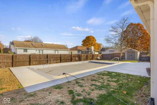 $399,900 | 3277 Muriel Place, Columbus, IN 47203