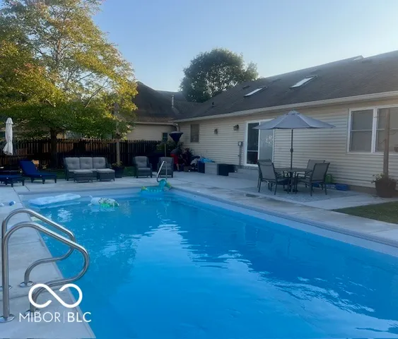 $399,900 | 3277 Muriel Place, Columbus, IN 47203