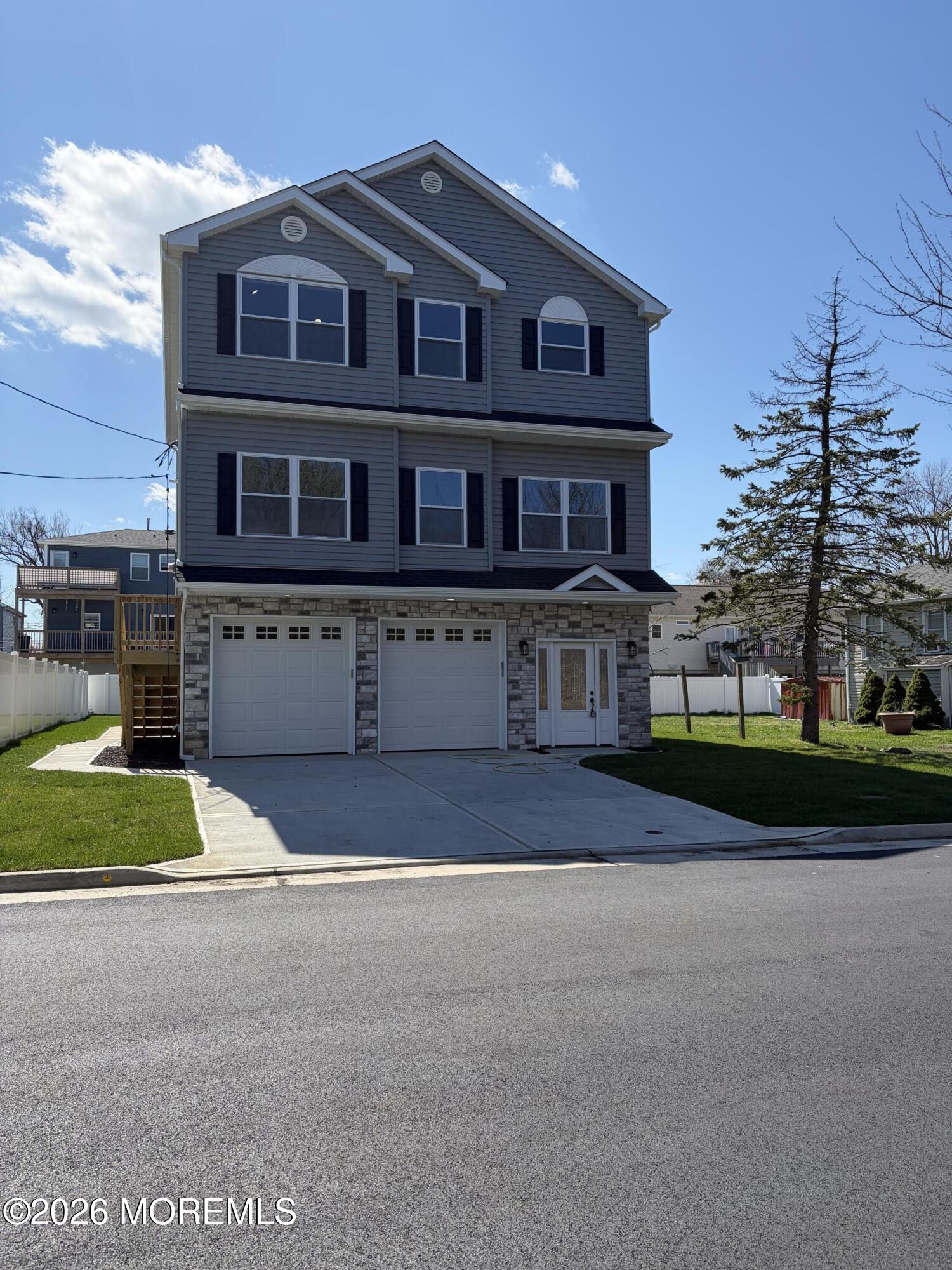 720 7th Street Union Beach, NJ 07735 - Photo 2 of 33 IMG_6781