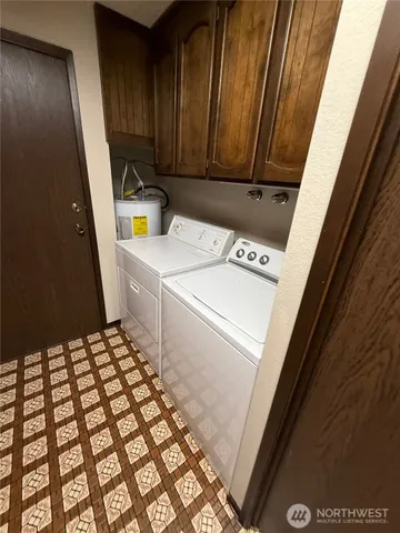 $1,950 | 2209 Colby Avenue, Unit 2, Everett, WA 98201