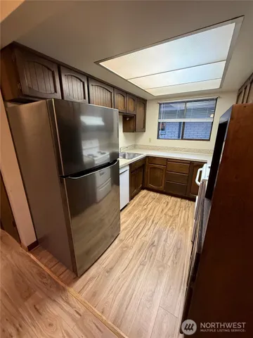 $1,950 | 2209 Colby Avenue, Unit 2, Everett, WA 98201