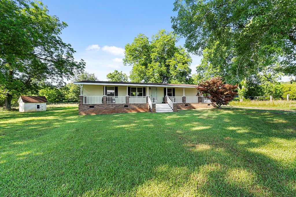 216 Palmetto Forge Road Saluda, SC 29138 - Photo 1 of 21