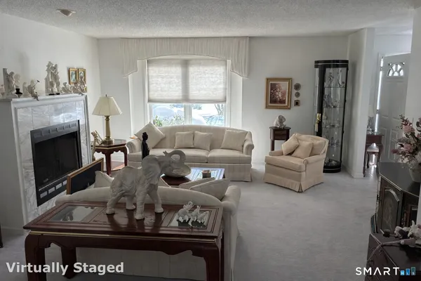 $430,000 | 34 Canterbury Road, Unit 34, Hamden, CT 06514