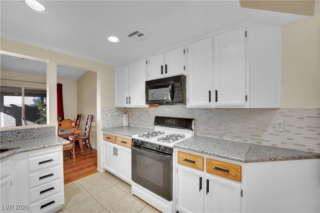 1408 Bareback Court Henderson, NV 89014 - Photo 11 of 24