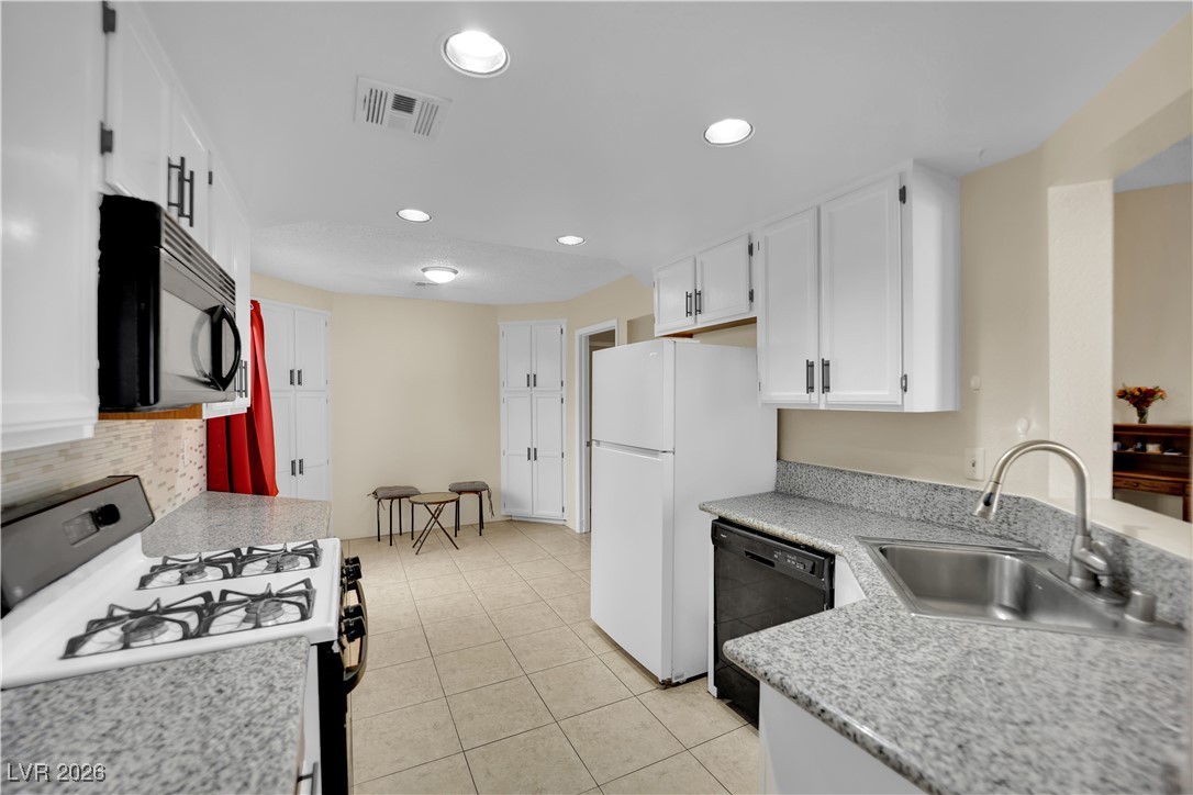 1408 Bareback Court Henderson, NV 89014 - Photo 8 of 24