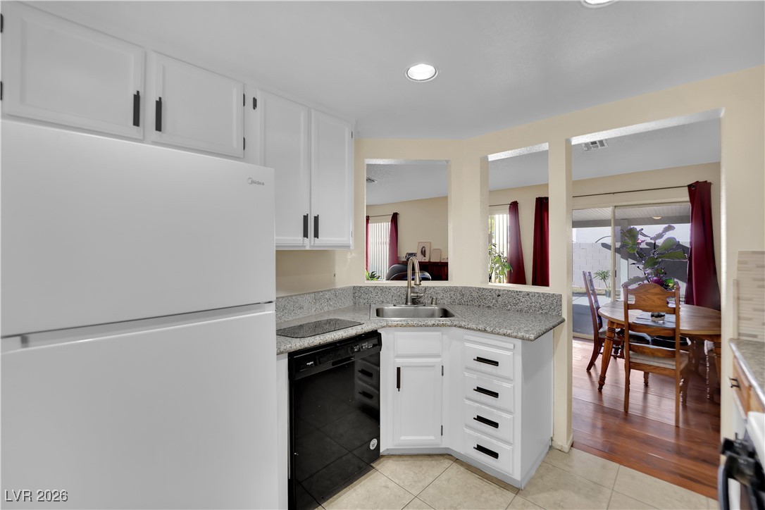 1408 Bareback Court Henderson, NV 89014 - Photo 10 of 24