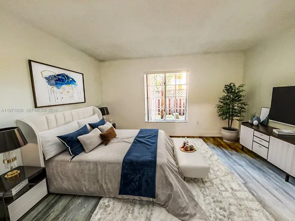 $1,900 | 5102 Northwest 79th Avenue, Unit 105, Doral, FL 33166