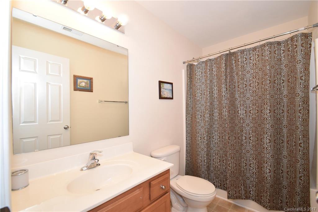 9610 Fernspray Road Charlotte, NC 28215 - Photo 14 of 22 Gallery Image 14