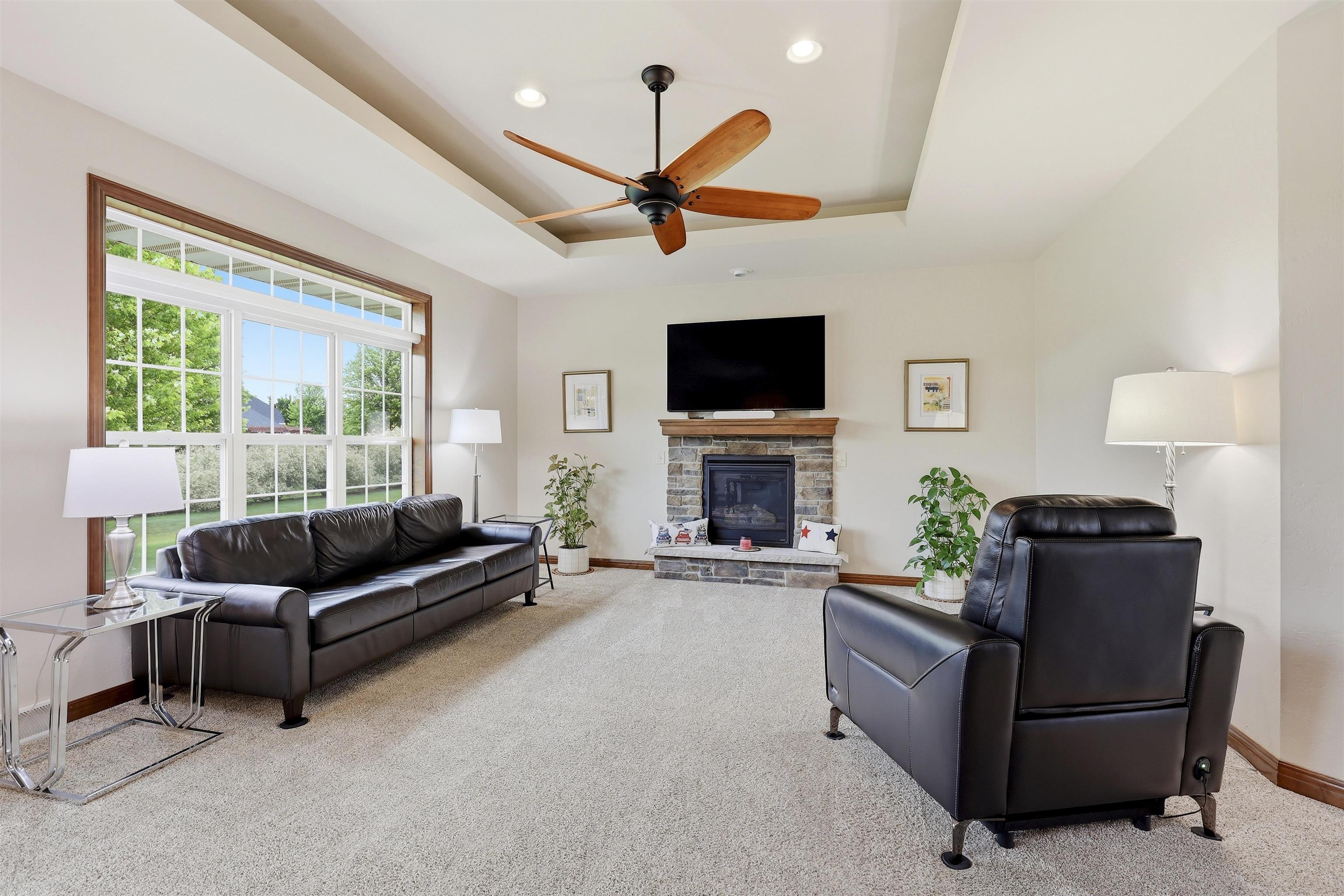 1120 Willis Way Appleton, WI 54913 - Photo 10 of 30