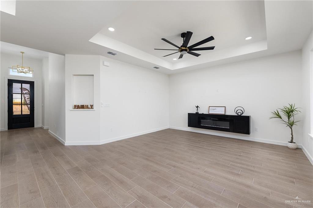 2201 Cardinal Drive Weslaco, TX 78599 - Photo 2 of 18