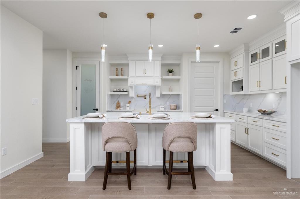 2201 Cardinal Drive Weslaco, TX 78599 - Photo 5 of 18