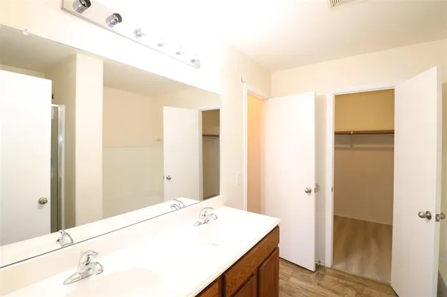 $2,400 | 930 West Silver Sage Drive, Wylie, TX 75098