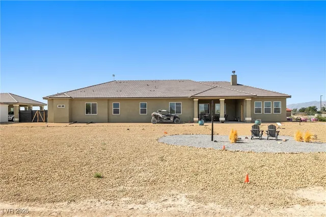 $875,000 | 3600 East Bridger Street, Pahrump, NV 89061