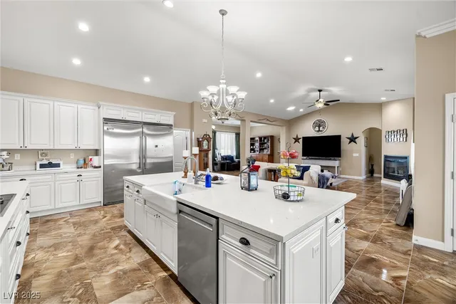 $875,000 | 3600 East Bridger Street, Pahrump, NV 89061