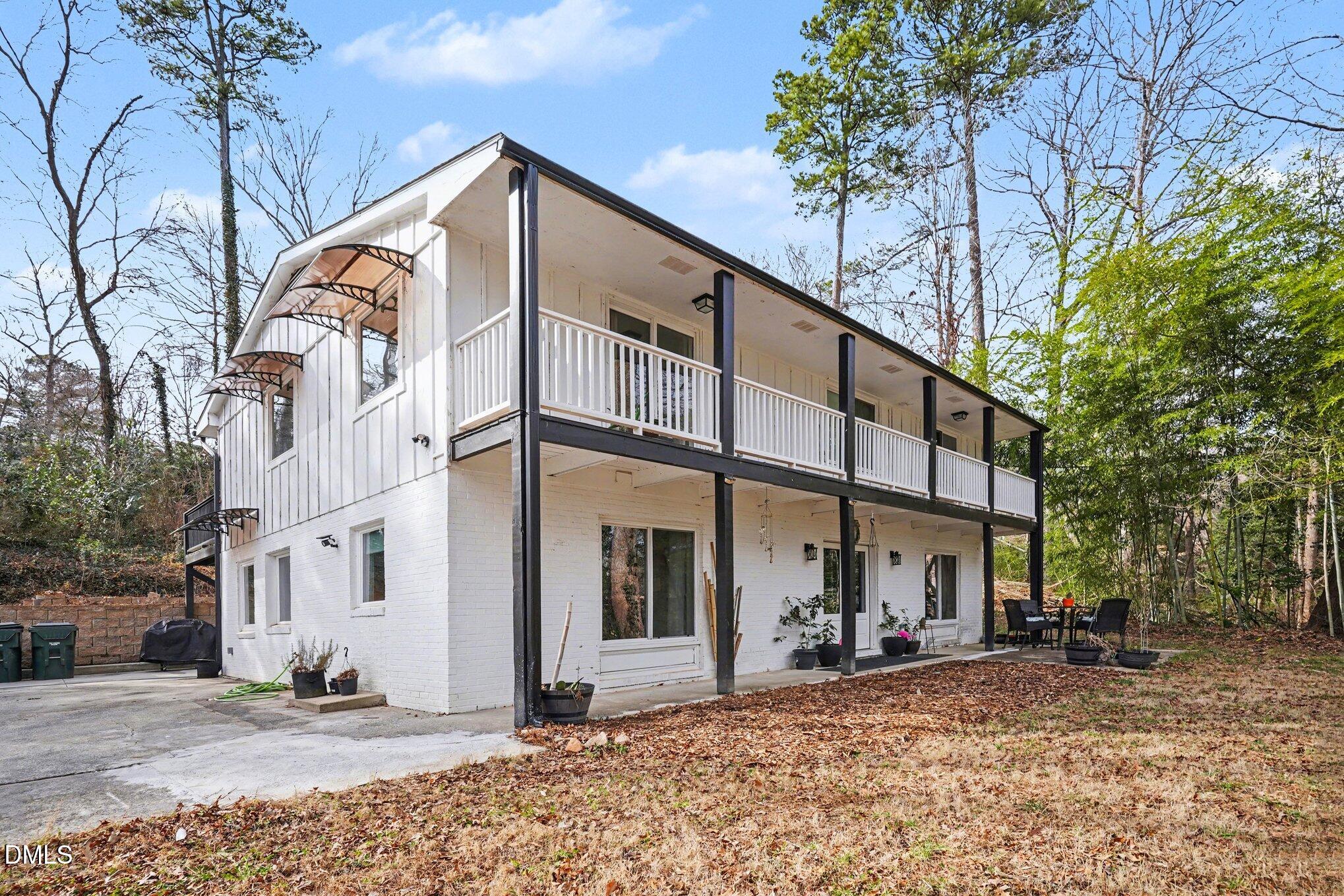 3300 Fairhill Drive Raleigh, NC 27612 - Photo 4 of 50 004_file_6922