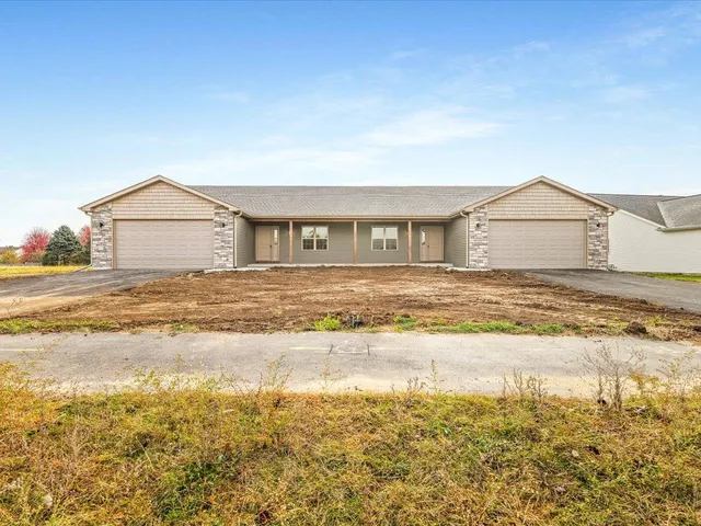 $315,000 | 1054 Tebala Boulevard, Rockford, IL 61108